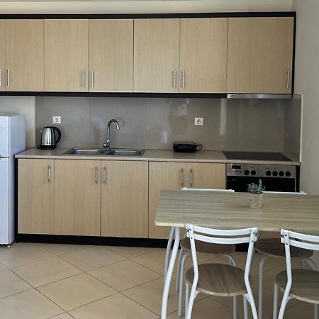 Ansi Paradiso Apartaments Sarandë Esterno foto