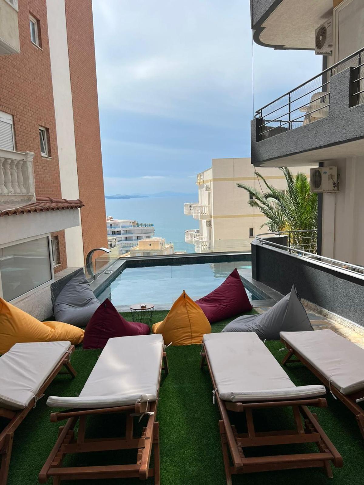 Ansi Paradiso Apartaments Sarandë Esterno foto
