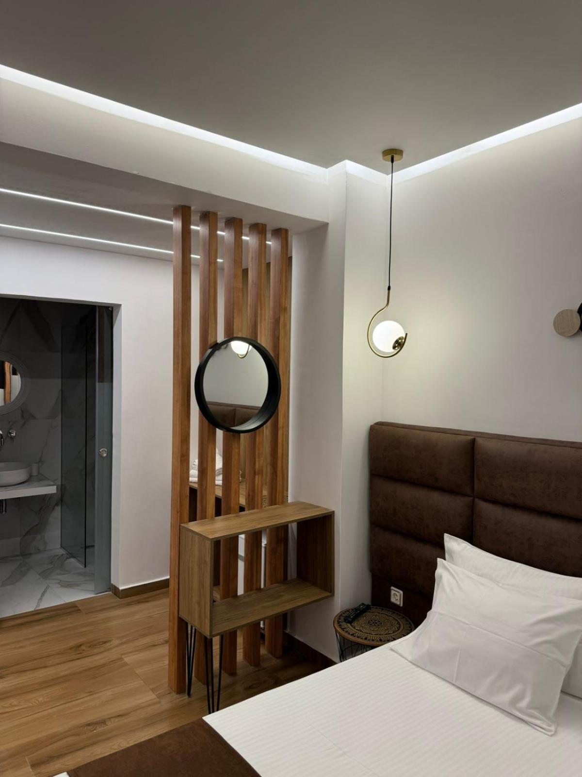 Ansi Paradiso Apartaments Sarandë Esterno foto